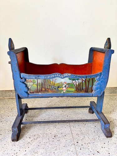 Puppenwiege aus holz alt - holz,