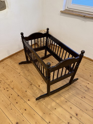 Klassische babywiege aus - klassische,