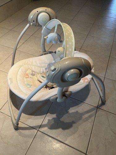 Babywiege mit - babywiege, (elektrisch)
