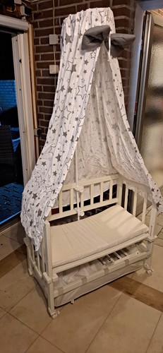 Baby stubenwagen wiege aus - baby-stubenwagen/wiege,