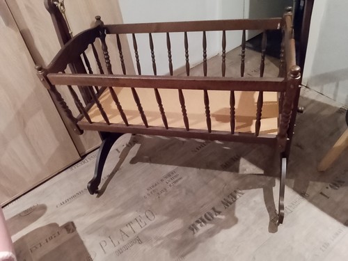 Babywiege antik - babywiege,